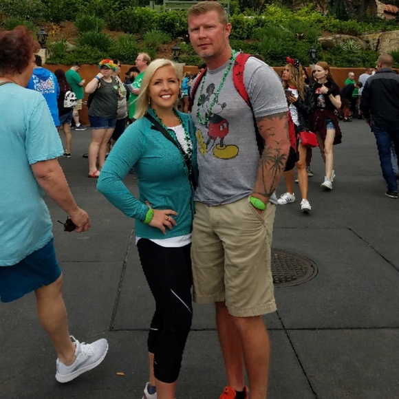 Meet your Posher, Amber - Picture 2 of 4